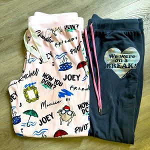 Friends pajama bottoms size M (8-10).